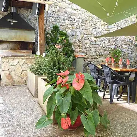 Hotel Restaurant Des Voyageurs *