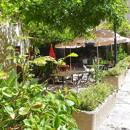 Hotel Restaurant Des Voyageurs *